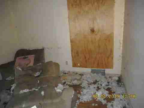 18844 Albany (26)_m.jpg